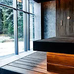 리조트 Phoenix Medical Skhidnytsia