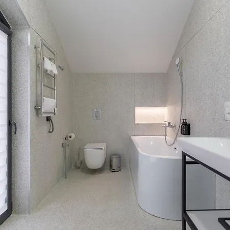 Phoenix Medical Resort *